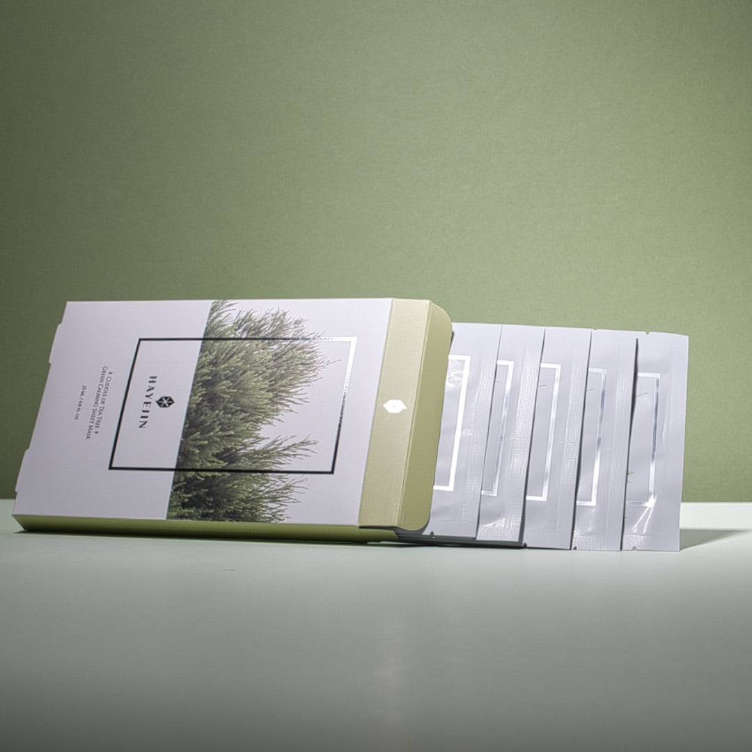 Upokojujúca pleťová plátienková maska ​​s výťažkami z Tea Tree