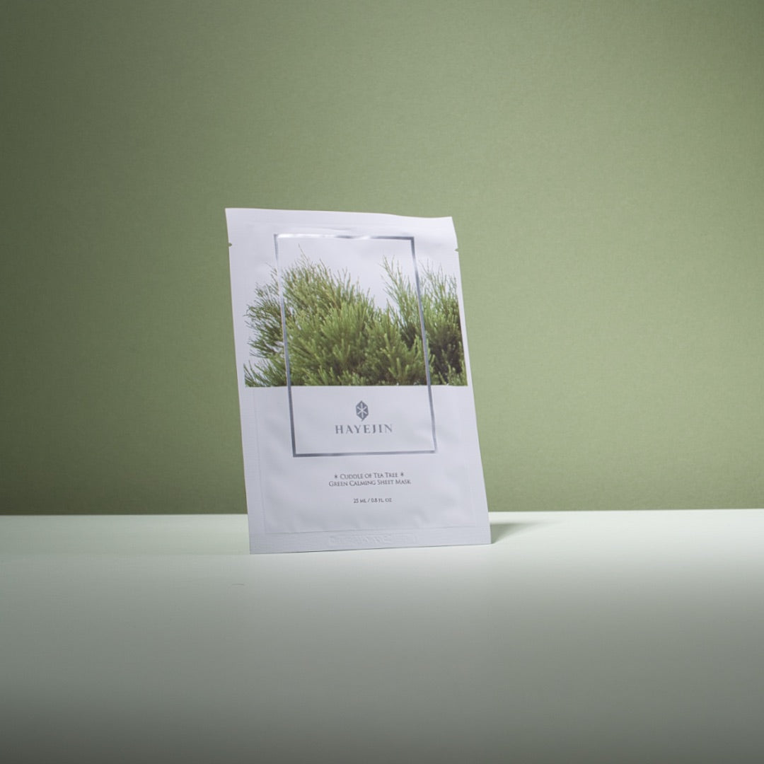 Upokojujúca pleťová plátienková maska ​​s výťažkami z Tea Tree